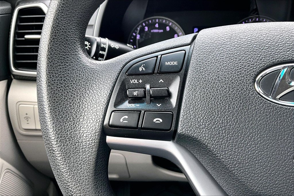 Used 2020 Hyundai Tucson Value AWD/4WD image 11