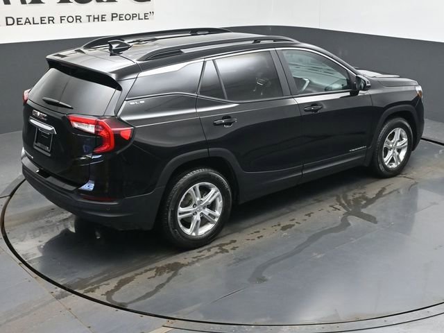 Used 2023 GMC Terrain SLE w/ Driver Convenience Package image 39