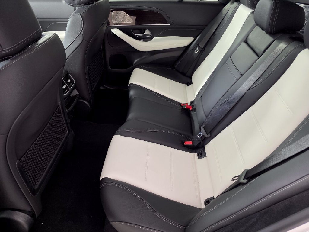 New 2026 Mercedes-Benz GLE 450 4MATIC image 11