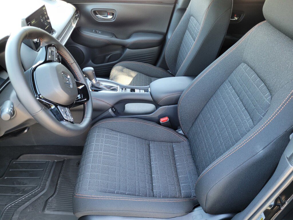 New 2026 Honda HR-V Sport image 9