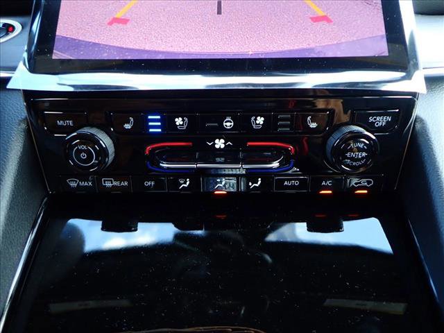 New 2025 Jeep Grand Cherokee L Overland w/ Luxury Tech Group IV image 22