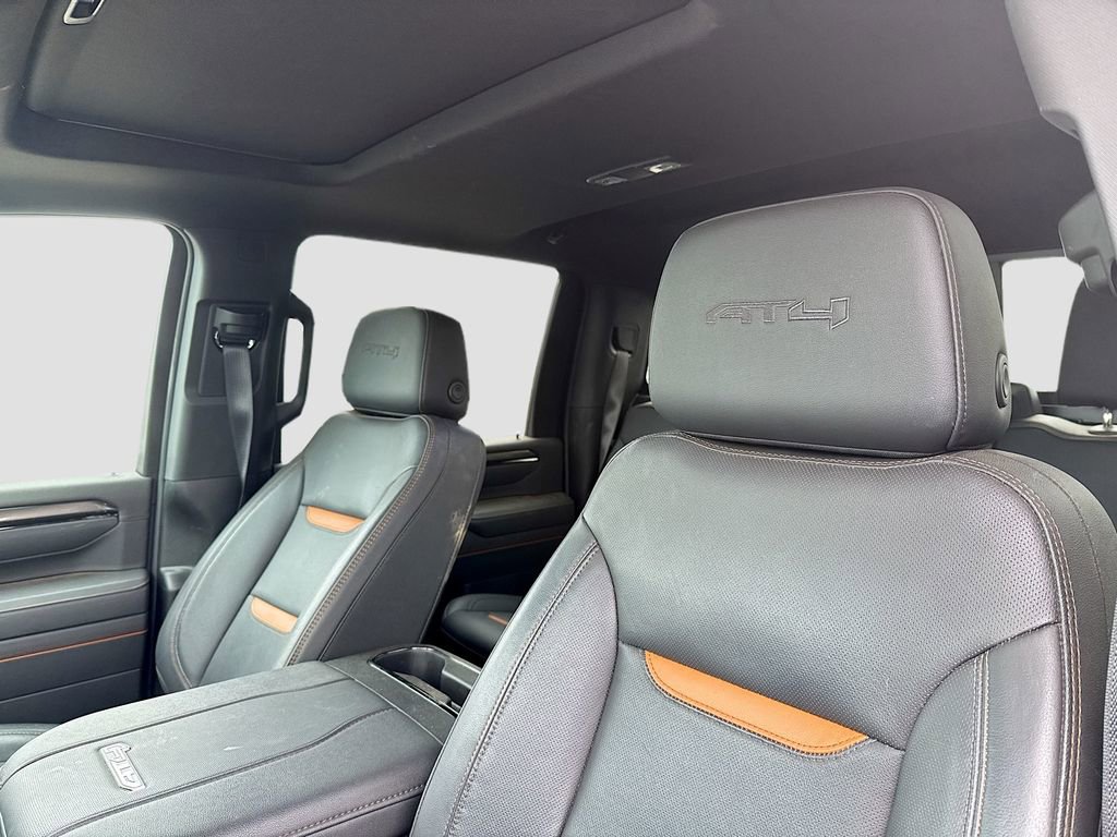 Used 2025 GMC Sierra 2500 AT4 w/ AT4 Premium Plus Package image 9