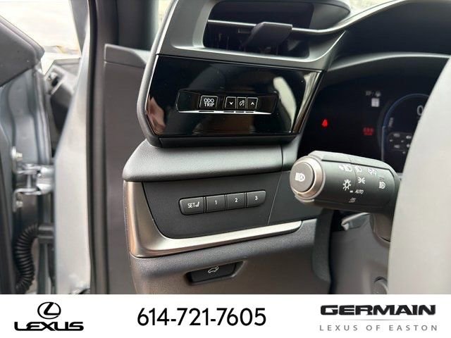 New 2026 Lexus RZ 350e image 24