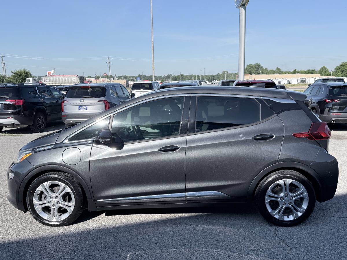 Used 2017 Chevrolet Bolt LT FWD image 8