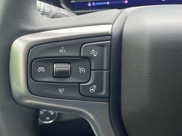 Used 2023 Chevrolet Silverado 1500 LT AWD/4WD image 19