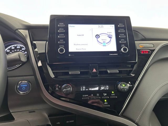 Used 2024 Toyota Camry SE image 21
