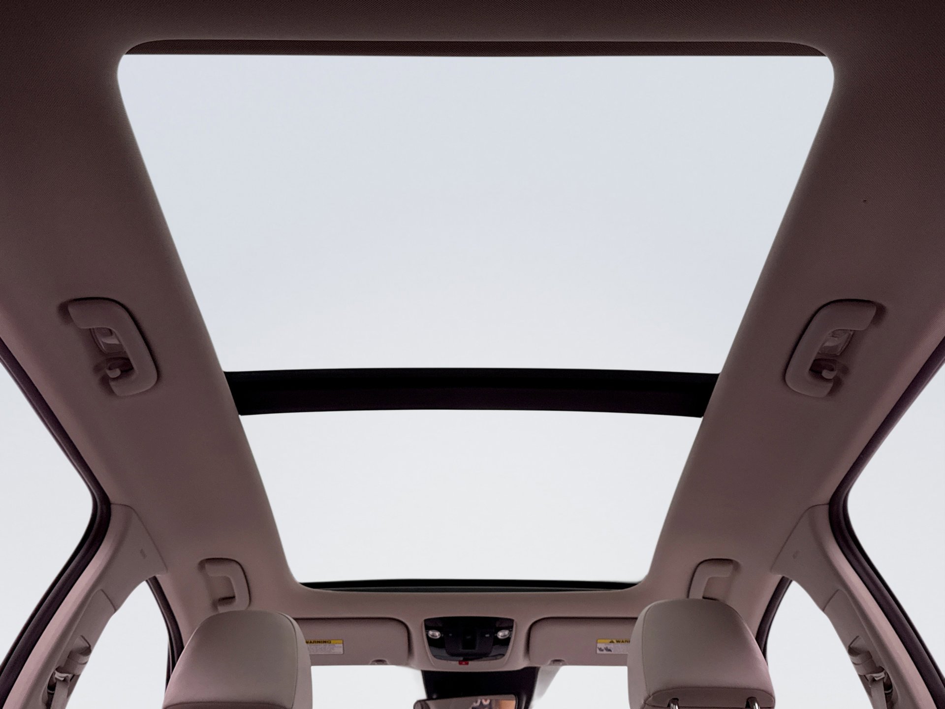 Used 2025 Kia Sorento S w/ Panoramic Sunroof Package image 25