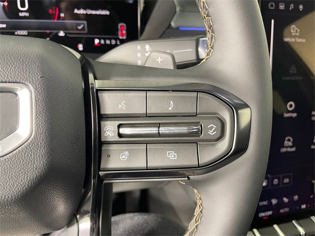 New 2026 GMC Acadia AT4 w/ Luxury Package image 5