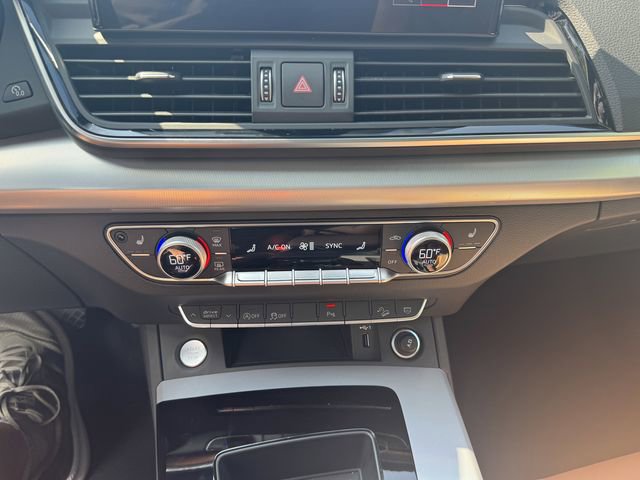 Certified 2025 Audi Q5 2.0T Premium w/ Convenience Plus Package image 20