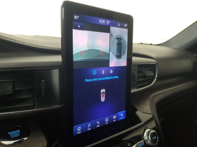 Used 2023 Ford Explorer Platinum w/ Technology Package image 29