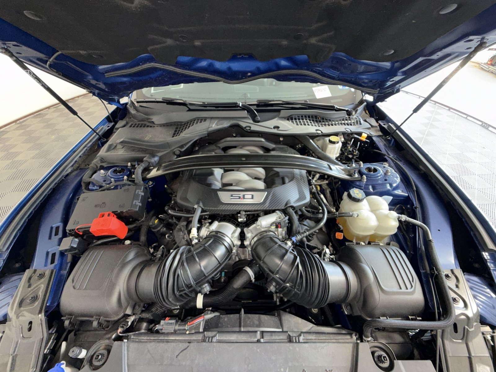 Used 2024 Ford Mustang GT w/ GT Performance Package RWD image 25