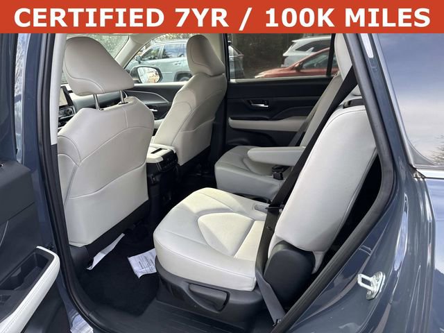 Used 2024 Toyota Grand Highlander XLE image 16