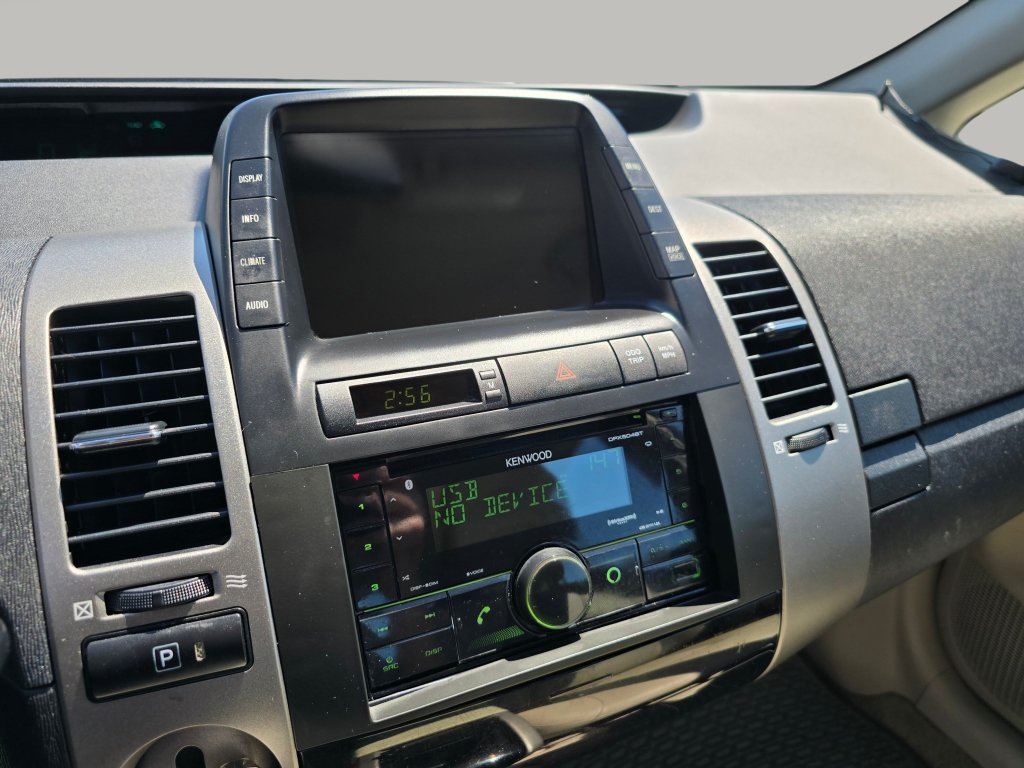 Used 2007 Toyota Prius Touring FWD image 9