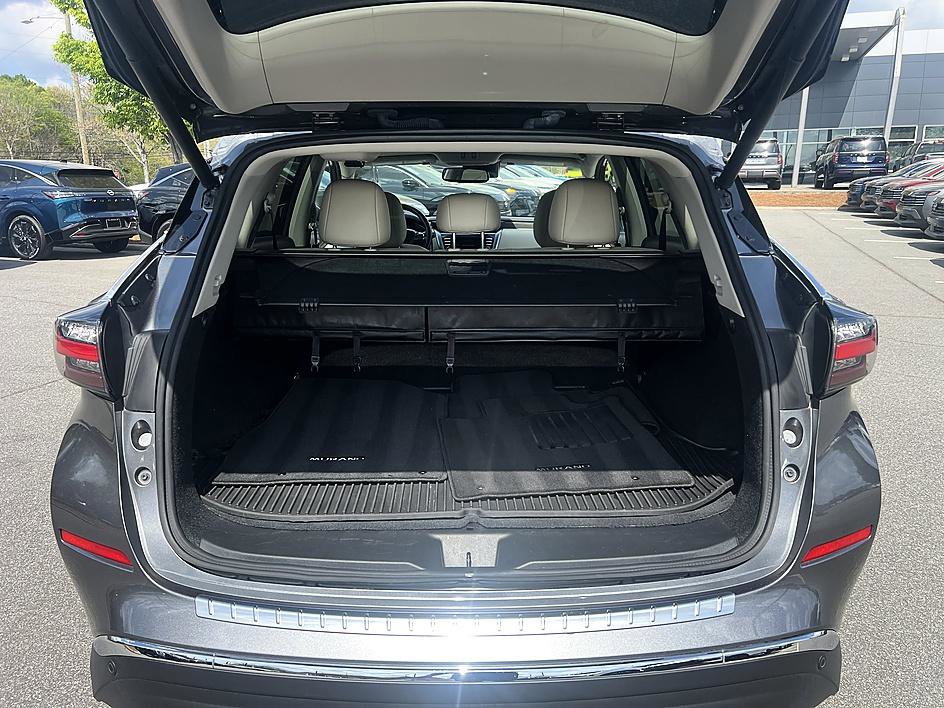 Certified 2023 Nissan Murano Platinum w/ Cargo Package AWD/4WD image 15