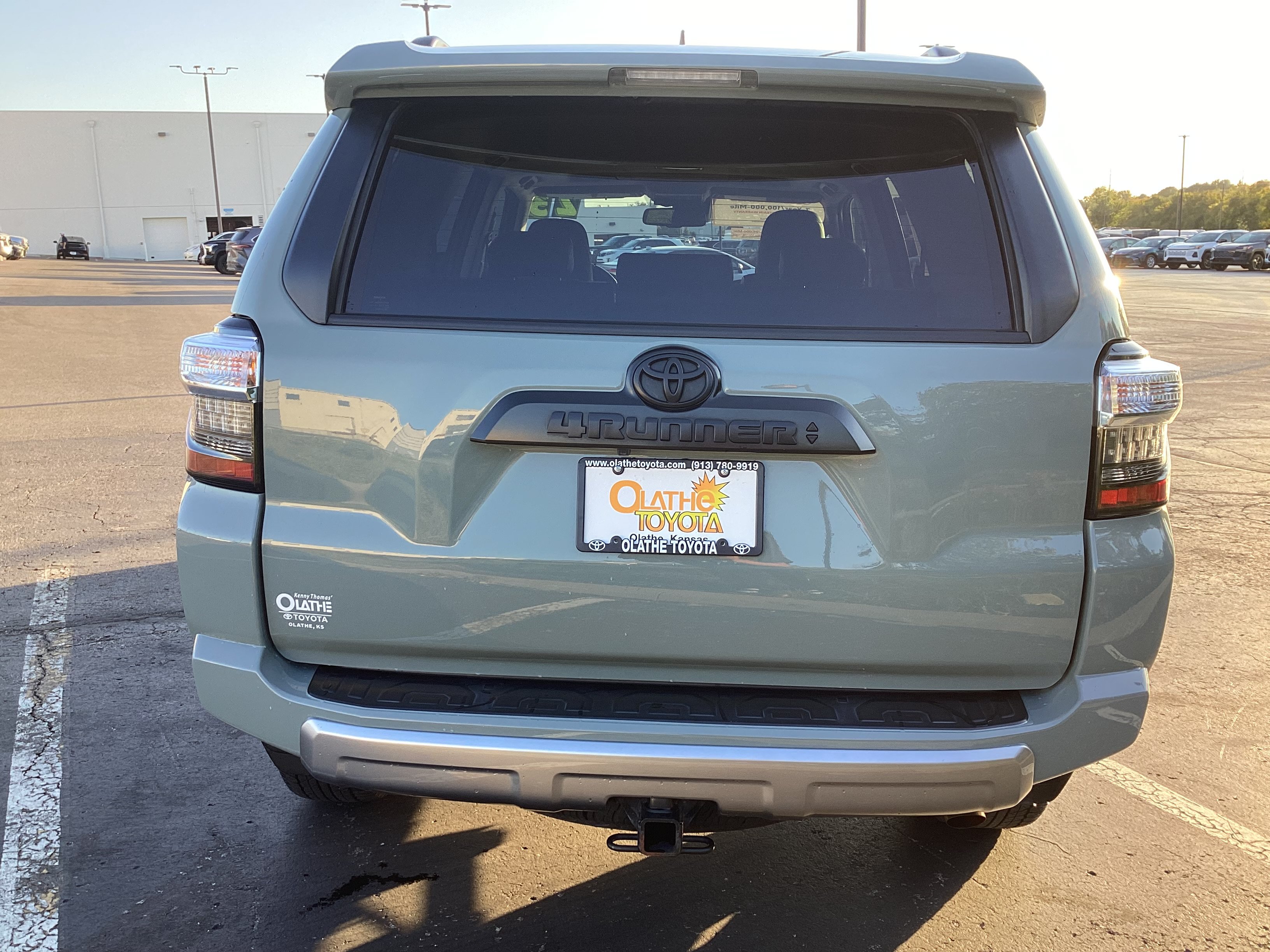 Certified 2023 Toyota 4Runner TRD Off-Road Premium w/ Moonroof Package AWD/4WD image 18