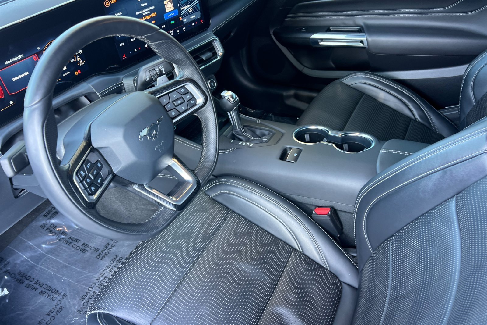 Used 2024 Ford Mustang GT Premium image 10