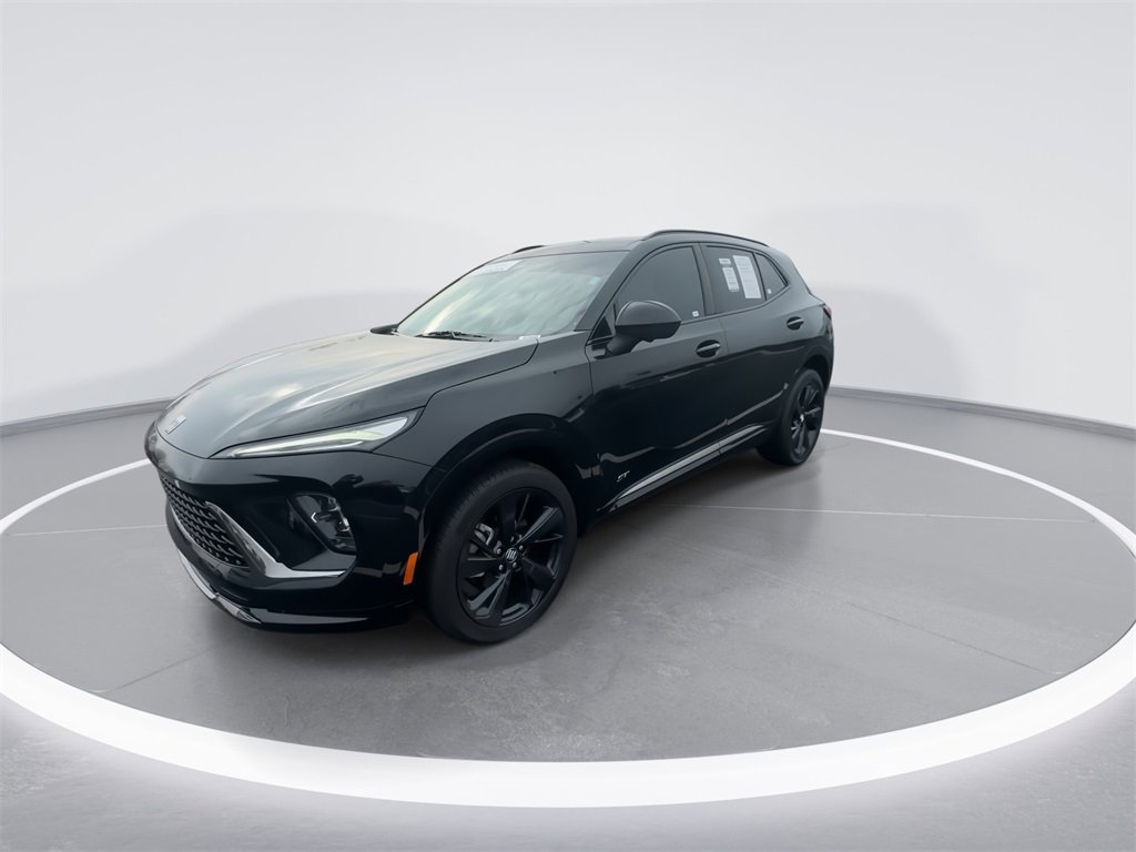 Used 2024 Buick Envision Sport Touring image 4