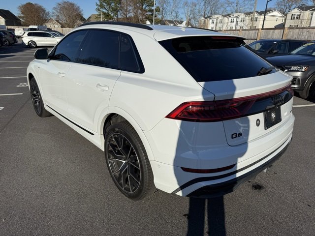 Used 2023 Audi Q8 Premium Plus w/ Premium Plus Package image 2