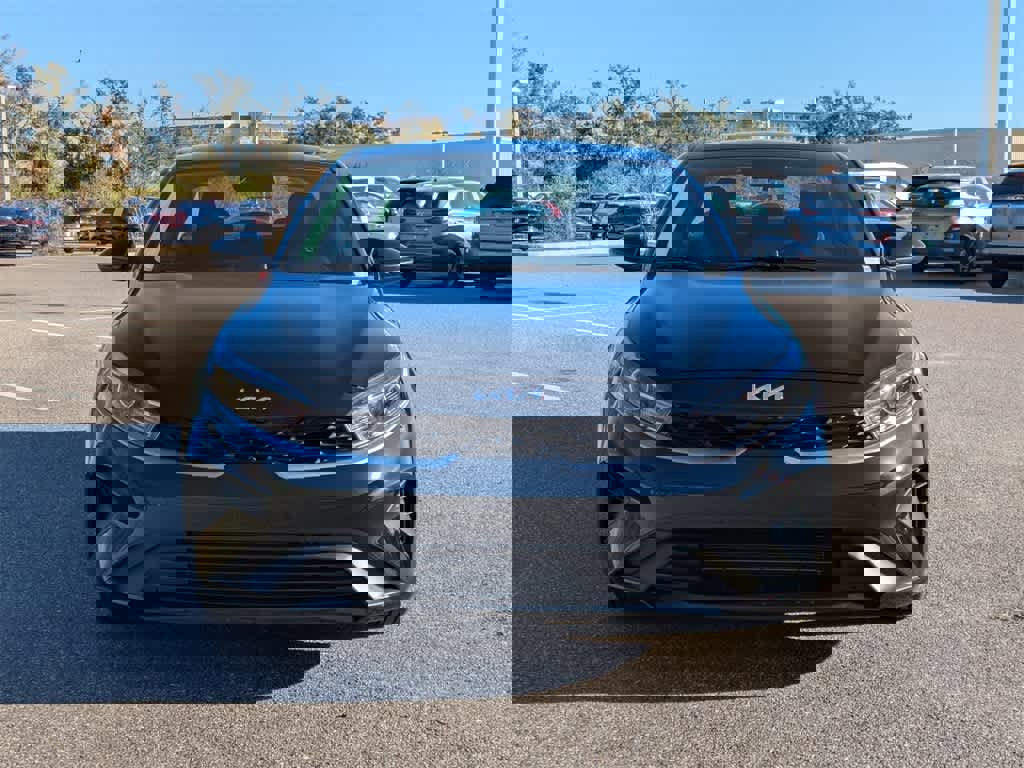 Used 2024 Kia Forte LXS image 8