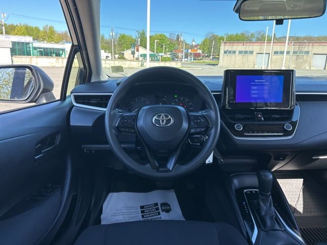 Used 2024 Toyota Corolla LE AWD/4WD image 13