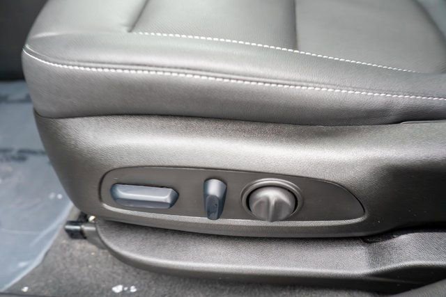 Used 2024 Chevrolet Blazer LT w/ Redline Edition image 21