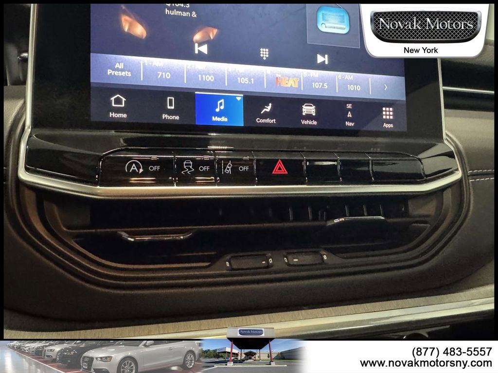 Used 2023 Jeep Compass High Altitude AWD/4WD image 21