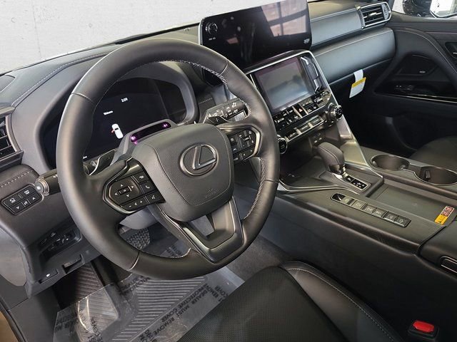 New 2026 Lexus LX 700h Overtrail image 18