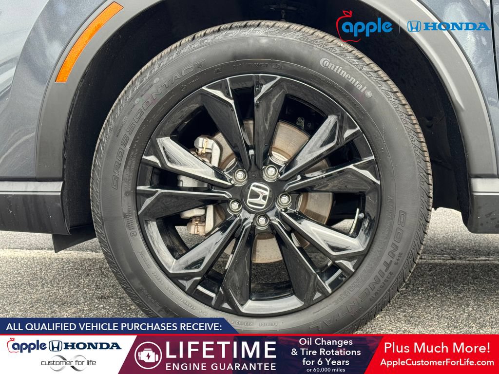 Used 2025 Honda CR-V Sport Touring image 6