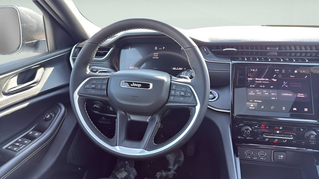 New 2026 Jeep Grand Cherokee Laredo X AWD/4WD image 14