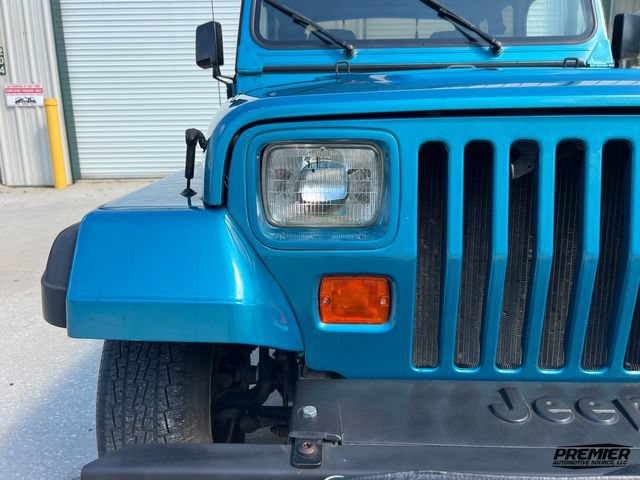 Used 1992 Jeep Wrangler 4WD image 36