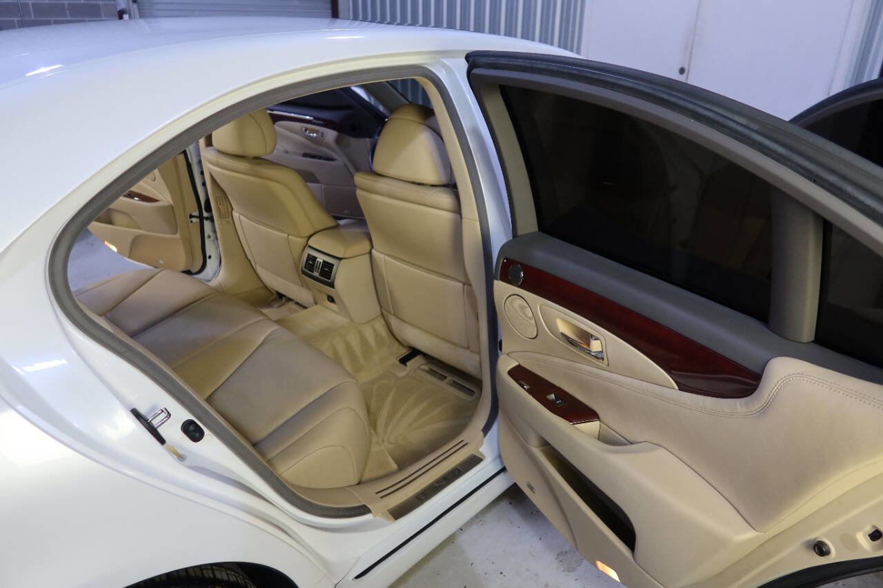 Used 2008 Lexus LS 460 image 14