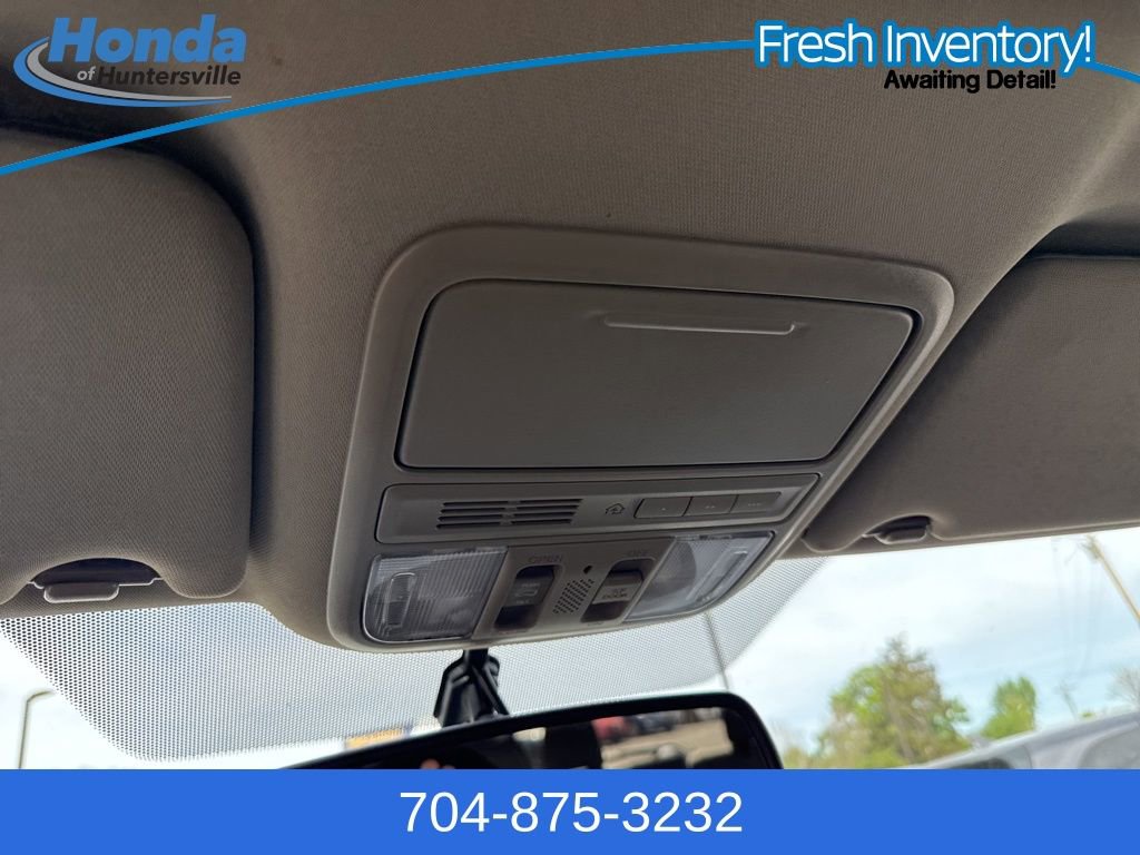 Used 2017 Honda Pilot EX-L image 32