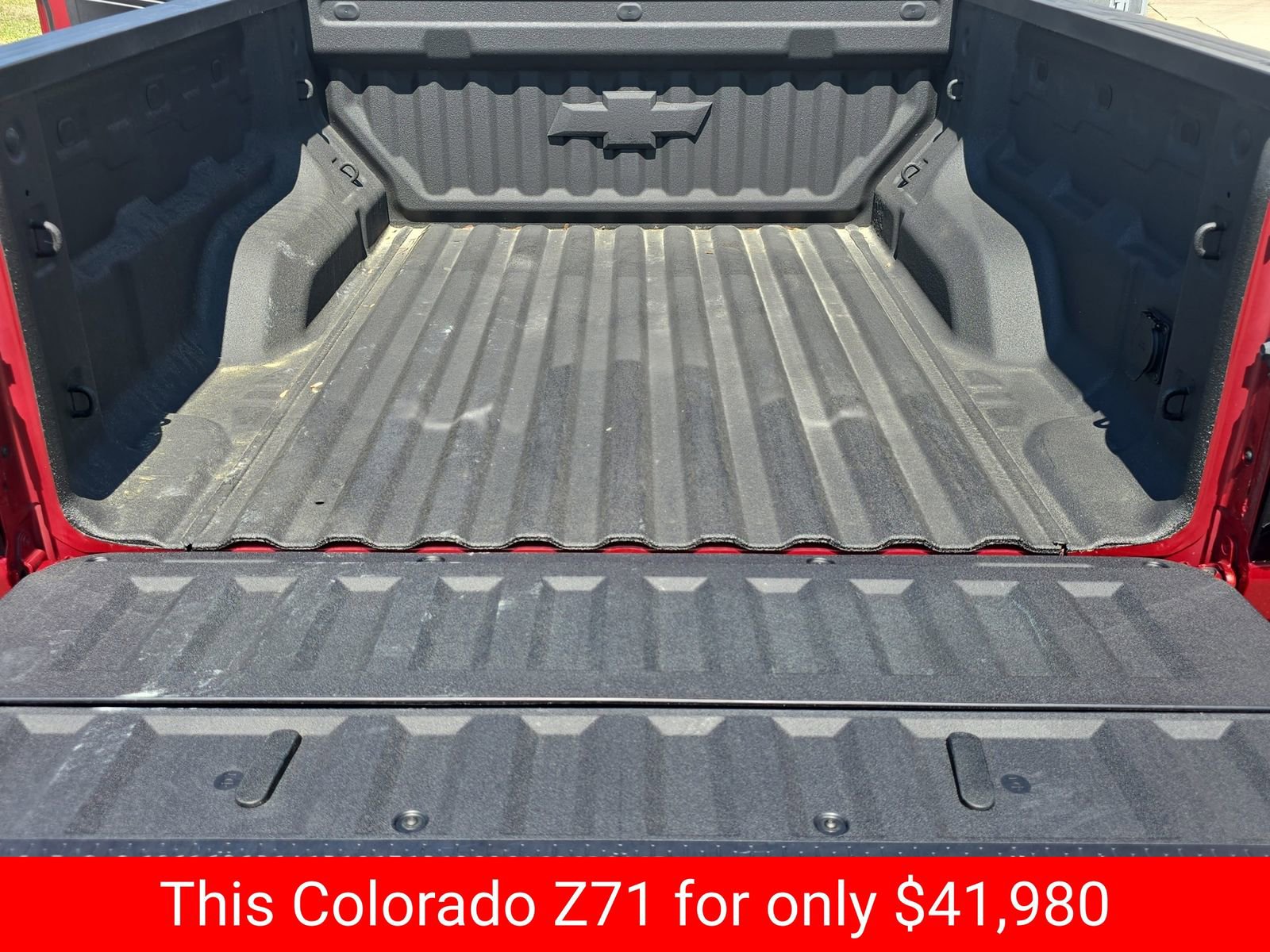 Used 2025 Chevrolet Colorado Z71 w/ Z71 Convenience Package 2 image 19
