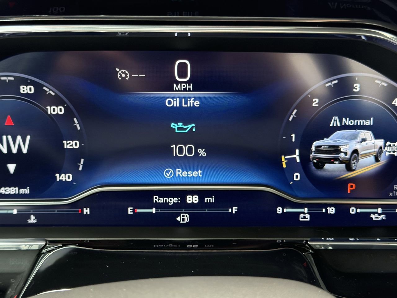 Used 2025 Chevrolet Silverado 1500 LT Trail Boss w/ LT Trail Boss Premium Package image 16