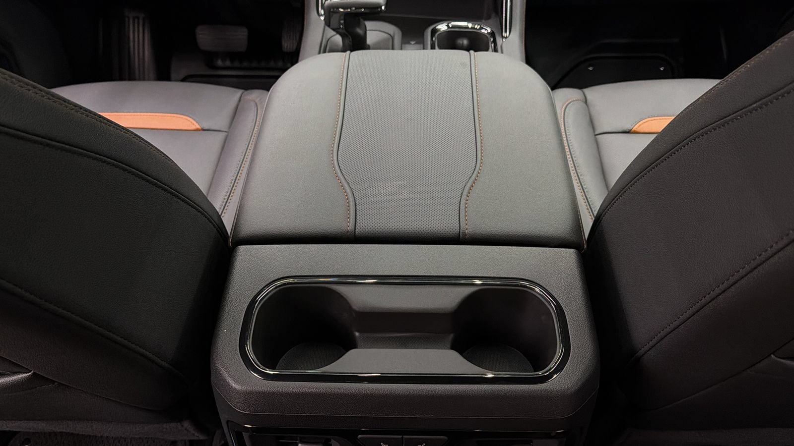 Used 2026 GMC Sierra 1500 AT4 w/ AT4 Premium Package AWD/4WD image 38