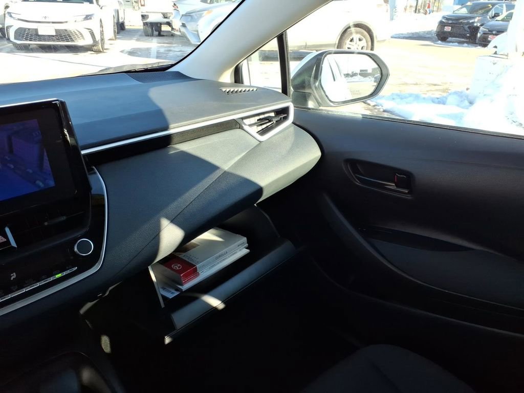 Certified 2025 Toyota Corolla LE image 23