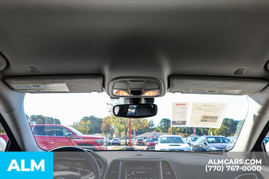 Used 2021 Jeep Cherokee Latitude Lux image 59