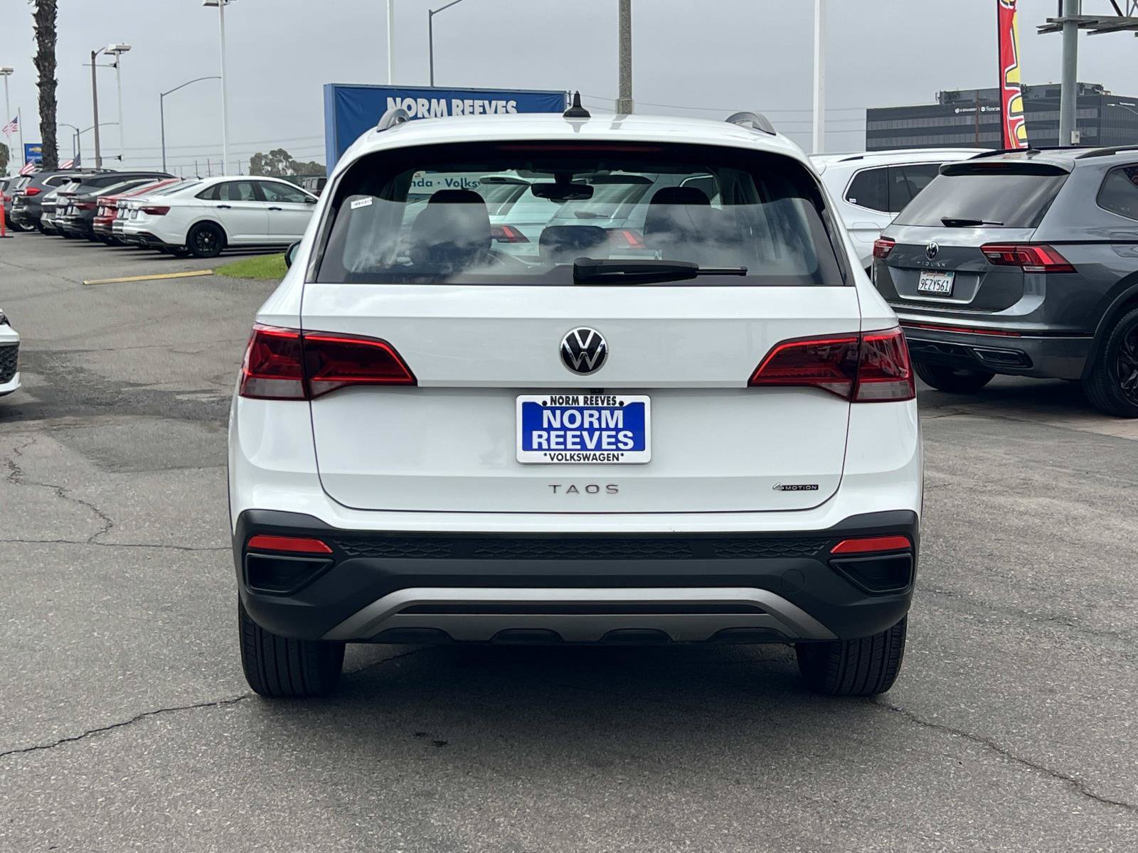 Certified 2023 Volkswagen Taos S AWD/4WD image 22