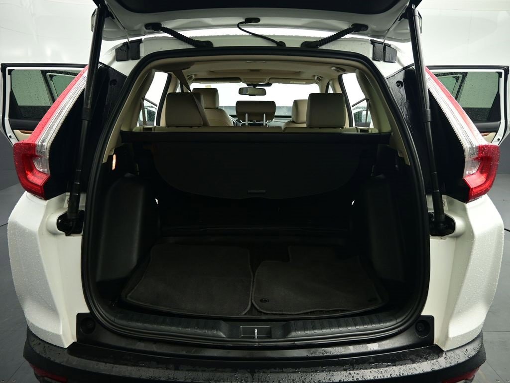 Used 2019 Honda CR-V Touring image 39