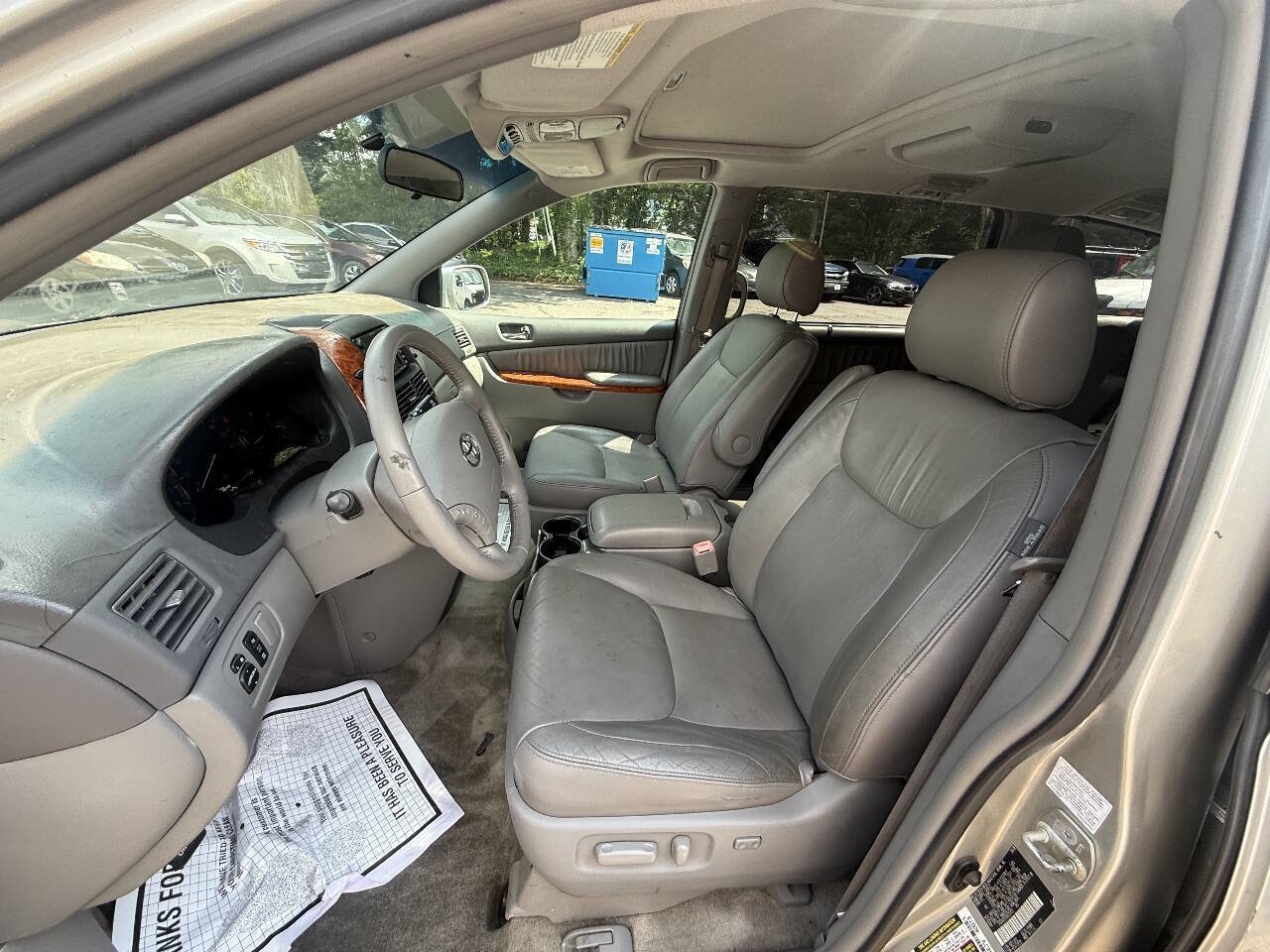 Used 2008 Toyota Sienna FWD image 10