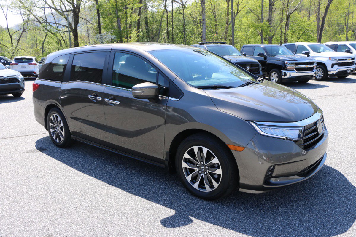 Used 2023 Honda Odyssey EX-L image 10