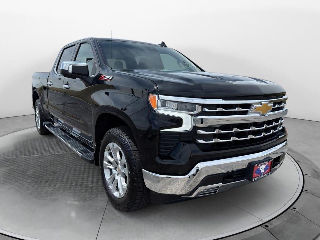 New 2026 Chevrolet Silverado 1500 LTZ w/ Z71 Off-Road Package AWD/4WD image 3