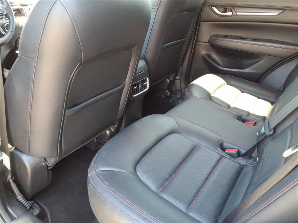 Used 2024 MAZDA CX-5 Carbon Edition image 17