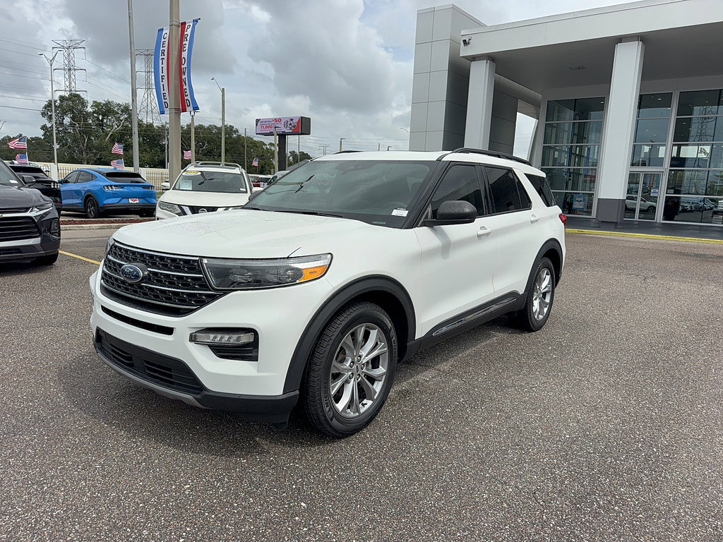 Certified 2024 Ford Explorer XLT w/ Equipment Group 202A RWD image 2