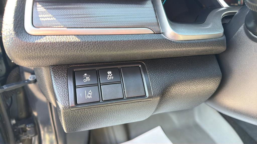 Used 2020 Honda Civic EX image 18
