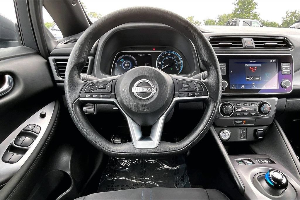 Used 2025 Nissan Leaf S FWD image 10
