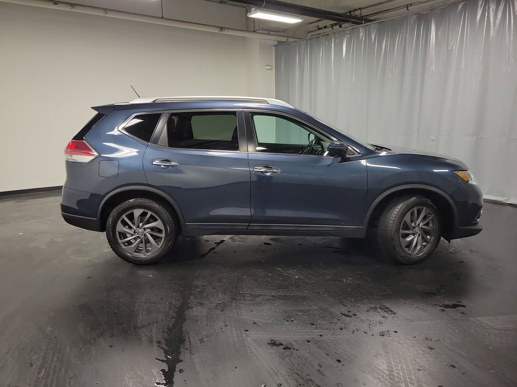 Used 2016 Nissan Rogue SL image 10