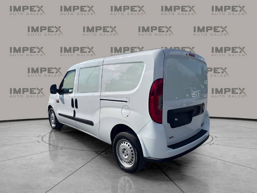 Used 2022 RAM ProMaster City Tradesman FWD image 3