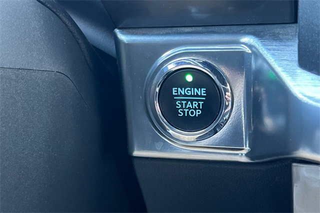 Used 2021 Ford F150 Lariat w/ Equipment Group 502A High image 26