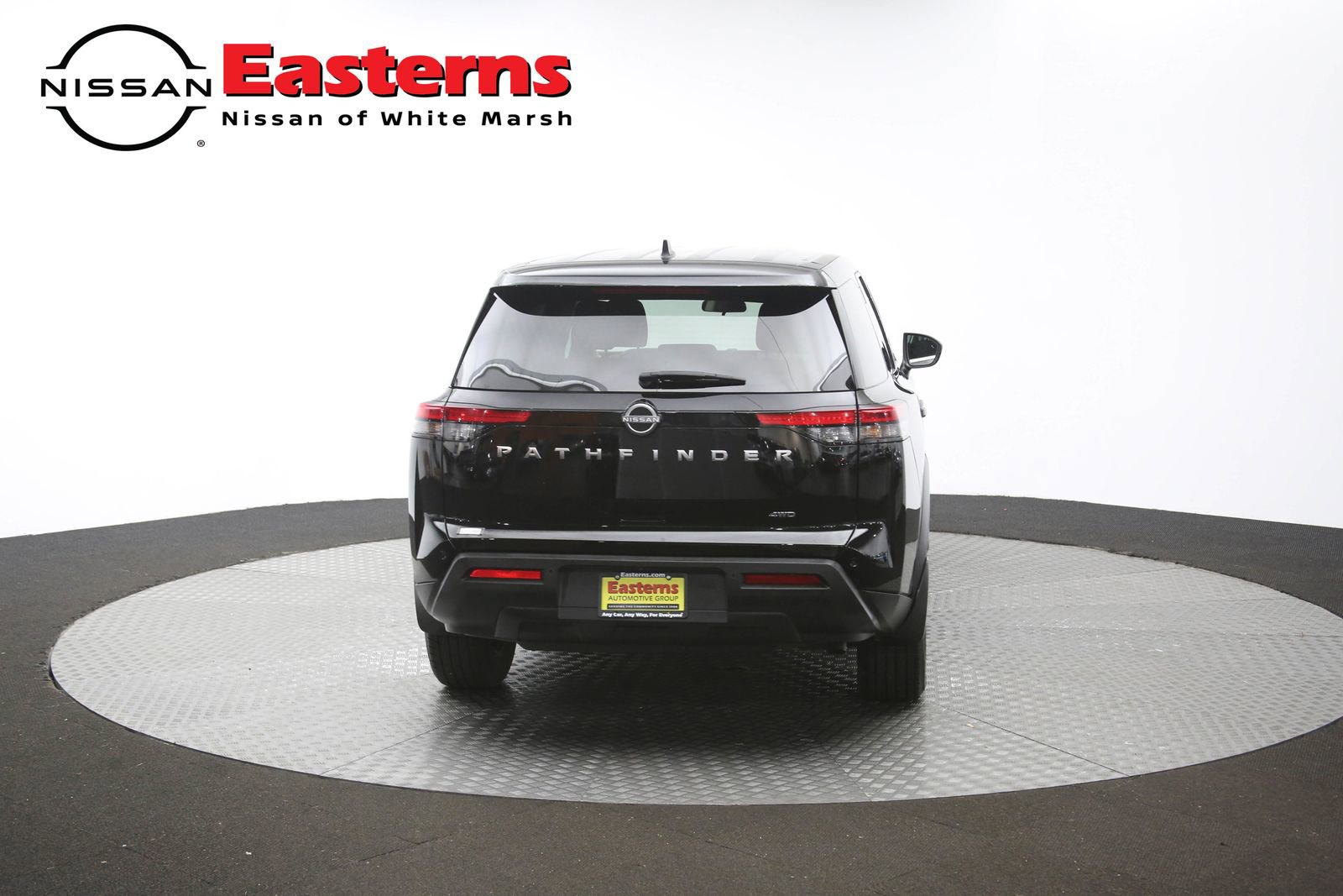 Used 2024 Nissan Pathfinder S AWD/4WD image 37
